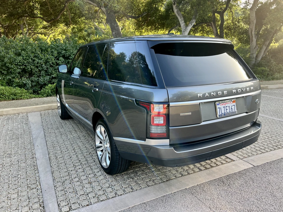 2015 Land Rover Range Rover L405 - Image 10 of 31