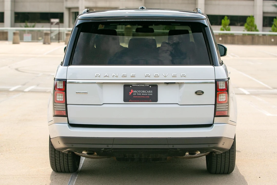 2015 Land Rover Range Rover L405 - Image 12 of 31