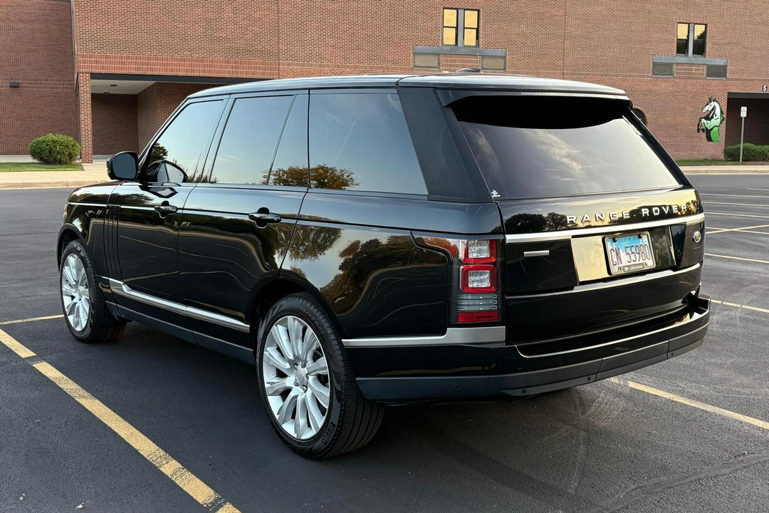 2015 Land Rover Range Rover L405 - Image 4 of 31