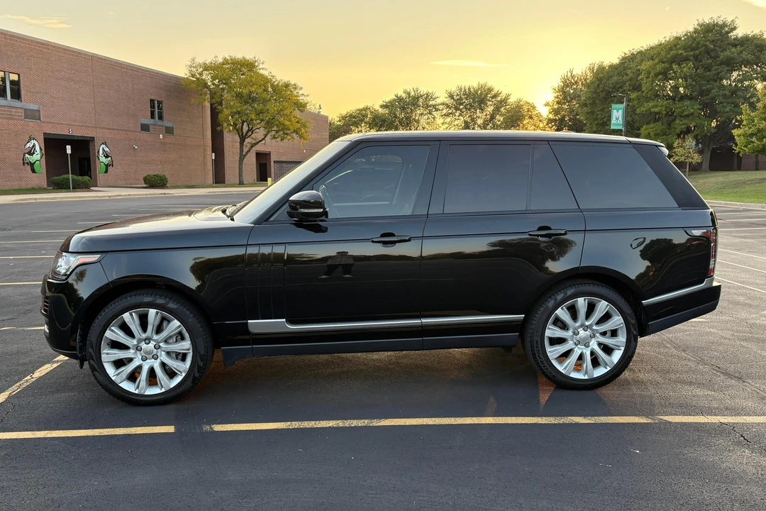 2015 Land Rover Range Rover L405 - Image 3 of 31