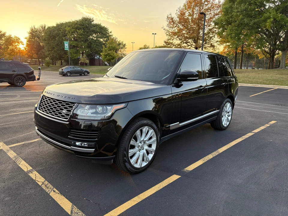 2015 Land Rover Range Rover L405 - Image 8 of 31