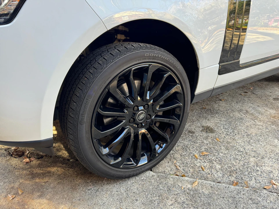 2015 Land Rover Range Rover L405 - Image 24 of 31