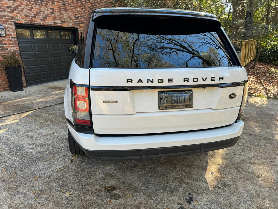 2015 Land Rover Range Rover L405 - Image 12 of 31