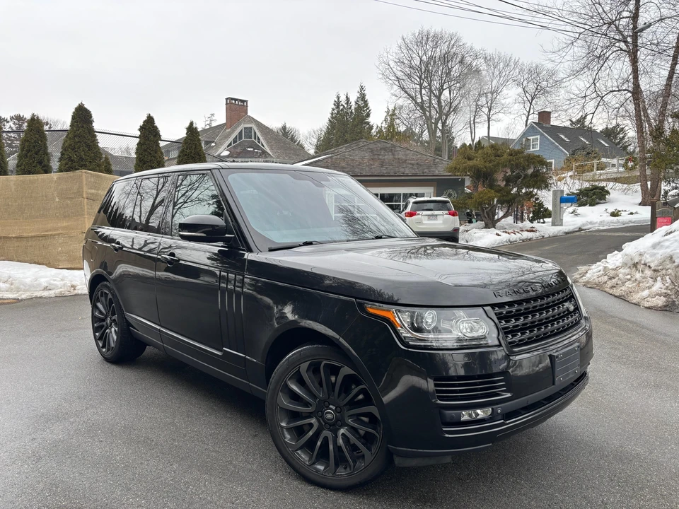 2015 Land Rover Range Rover L405 - Image 11 of 31