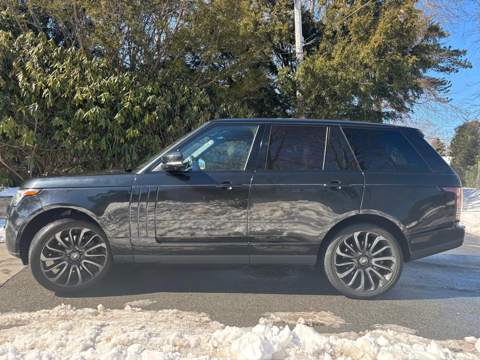 2015 Land Rover Range Rover L405 - Image 17 of 31