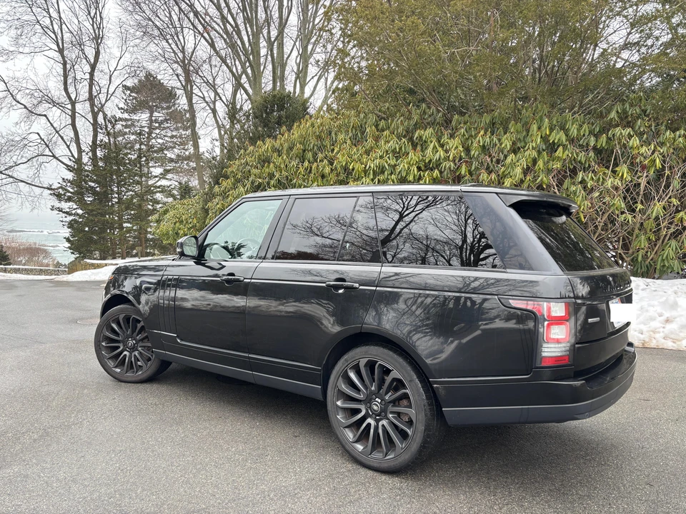 2015 Land Rover Range Rover L405 - Image 8 of 31