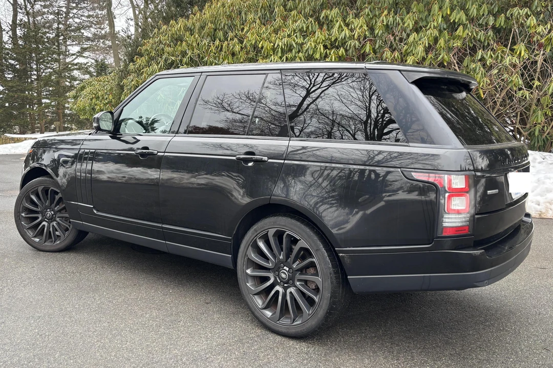 2015 Land Rover Range Rover L405 - Image 4 of 31
