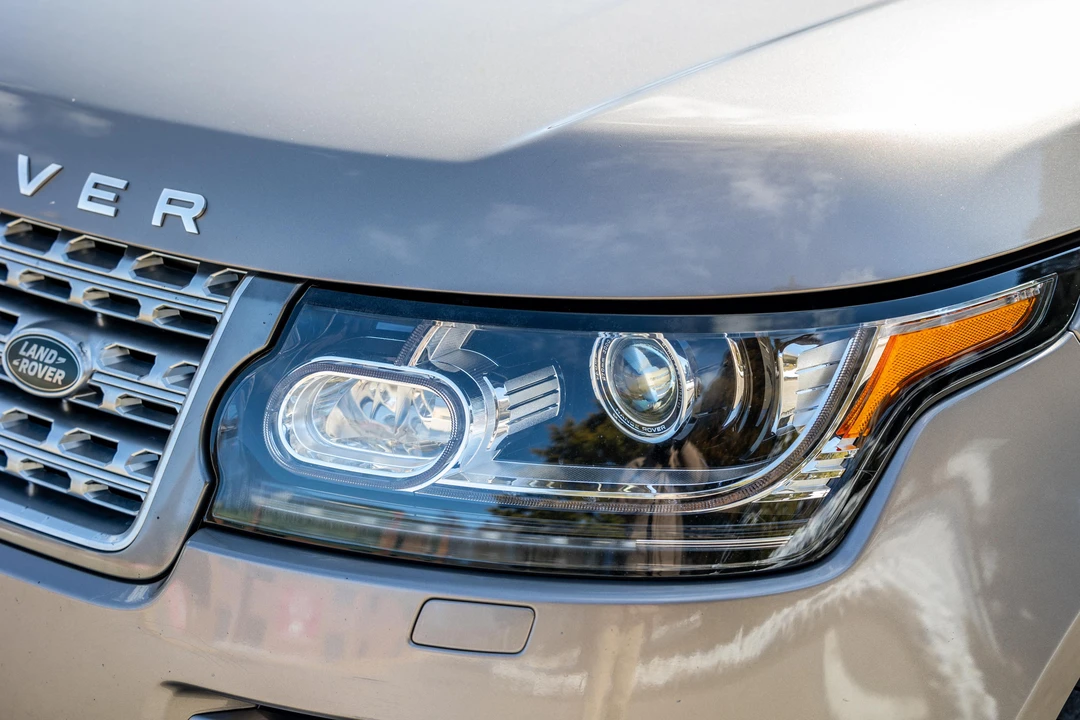 2015 Land Rover Range Rover L405 - Image 15 of 31