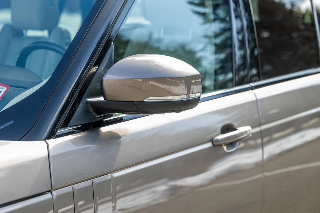 2015 Land Rover Range Rover L405 - Image 17 of 31