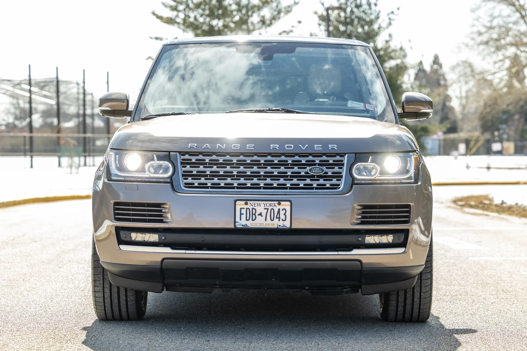 2015 Land Rover Range Rover L405 - Image 6 of 31