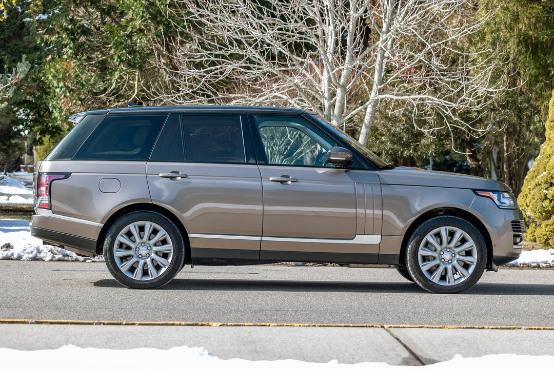 2015 Land Rover Range Rover L405 - Image 10 of 31