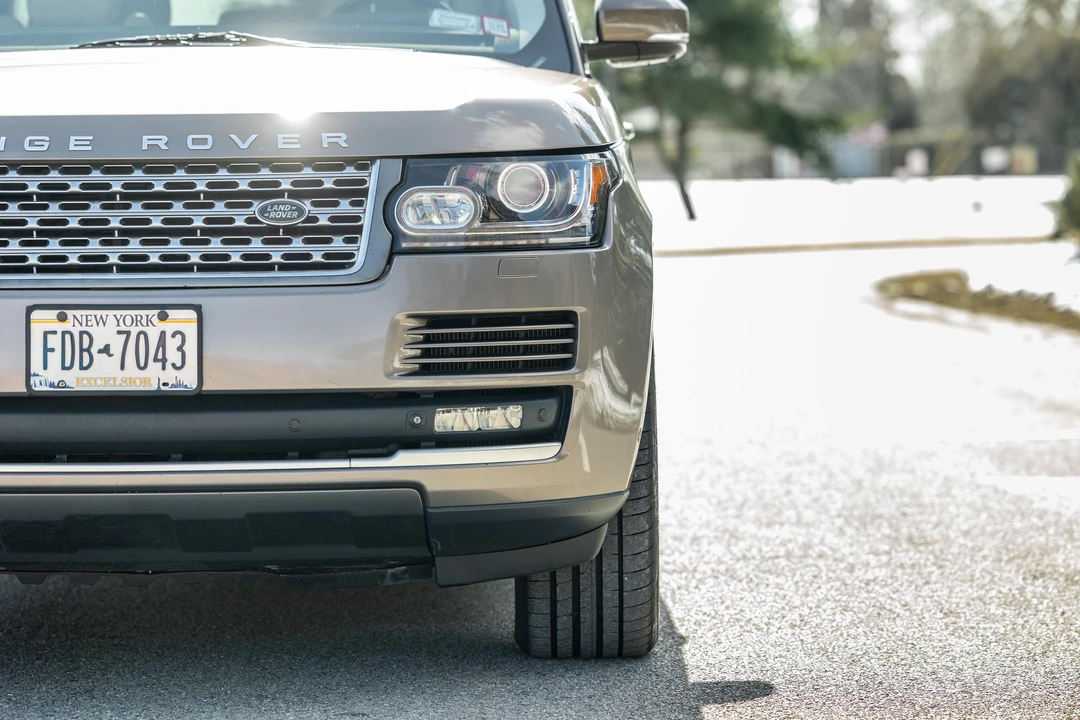 2015 Land Rover Range Rover L405 - Image 14 of 31