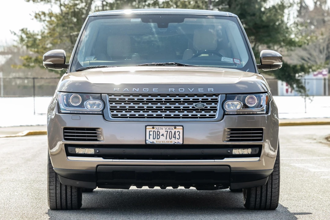 2015 Land Rover Range Rover L405 - Image 2 of 31