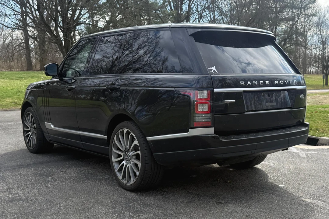 2015 Land Rover Range Rover L405 - Image 4 of 31