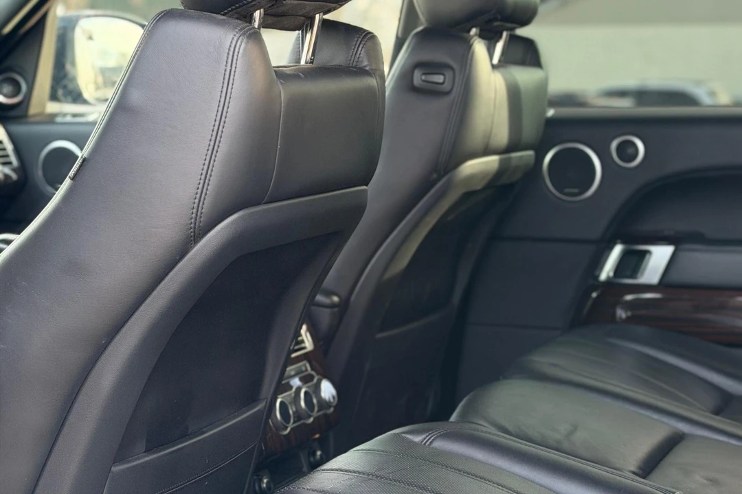 2015 Land Rover Range Rover L405 - Image 31 of 31