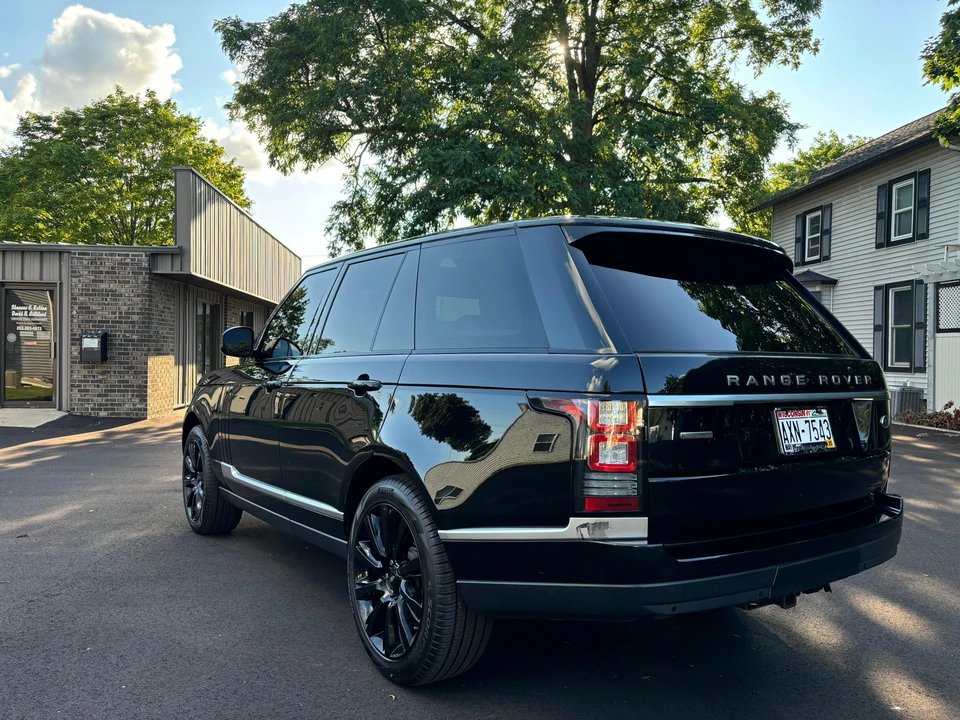 2015 Land Rover Range Rover L405 - Image 10 of 31