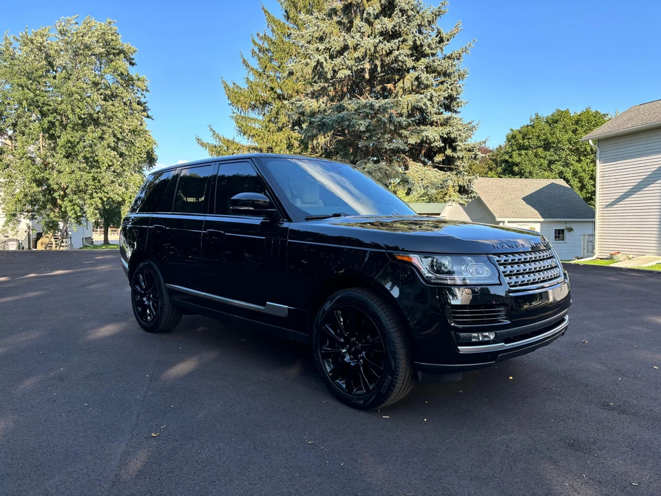 2015 Land Rover Range Rover L405 - Image 18 of 31