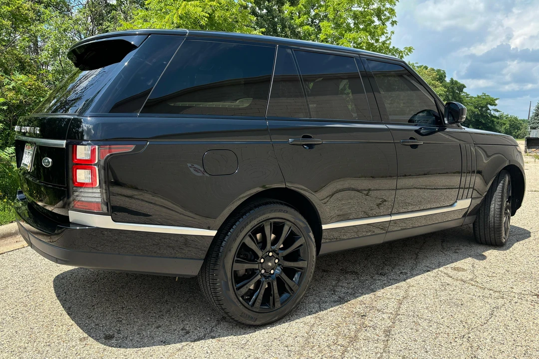 2015 Land Rover Range Rover L405 - Image 4 of 31