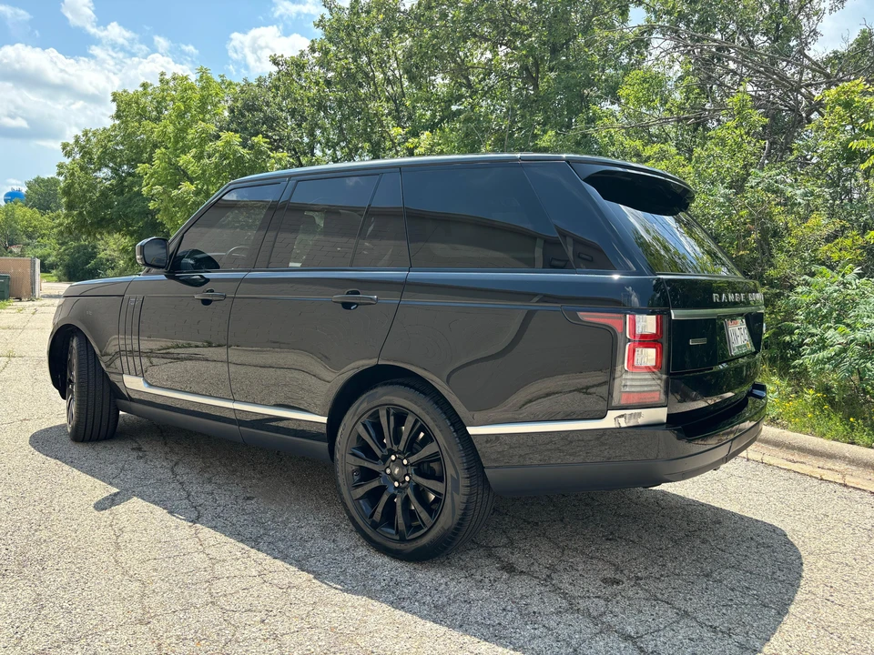 2015 Land Rover Range Rover L405 - Image 8 of 31