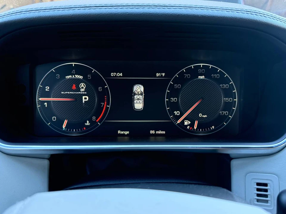 2015 Land Rover Range Rover L405 - Image 9 of 16