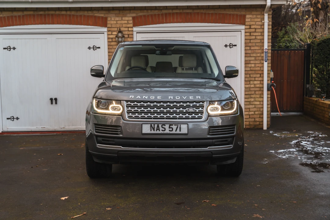 2015 Land Rover Range Rover L322 - Image 11 of 31