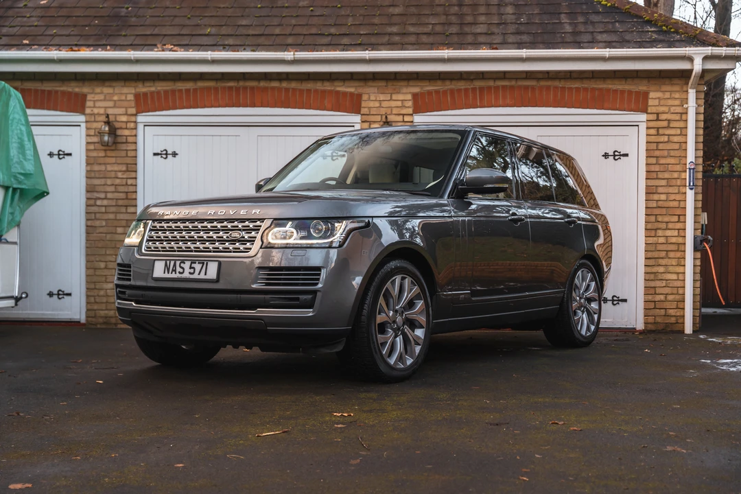 2015 Land Rover Range Rover L322 - Image 4 of 31