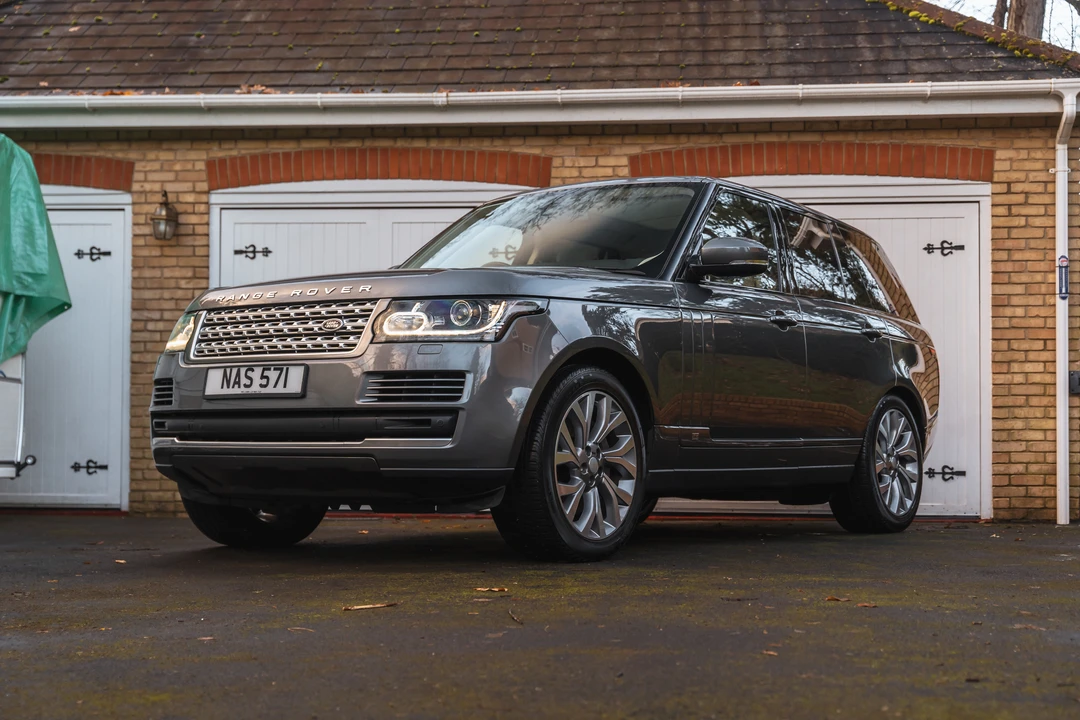 2015 Land Rover Range Rover L322 - Image 12 of 31