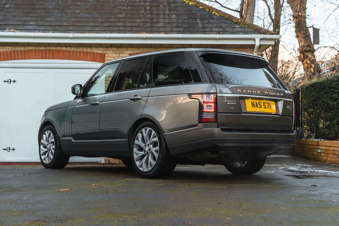 2015 Land Rover Range Rover L322 - Image 14 of 31