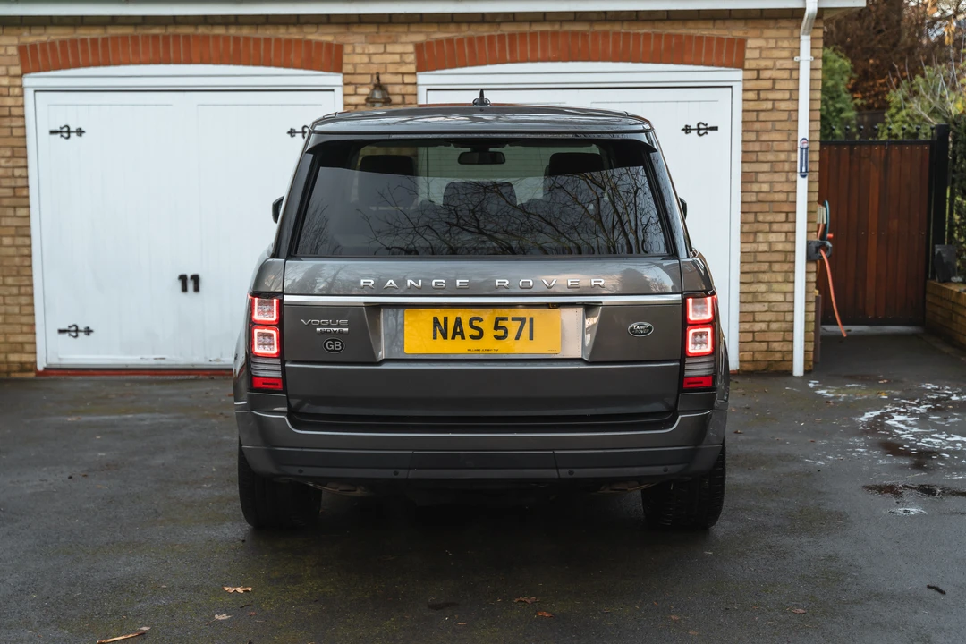 2015 Land Rover Range Rover L322 - Image 7 of 31