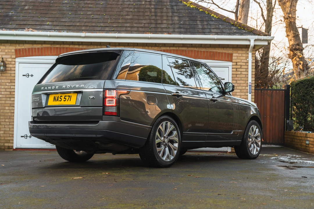 2015 Land Rover Range Rover L322 - Image 8 of 31