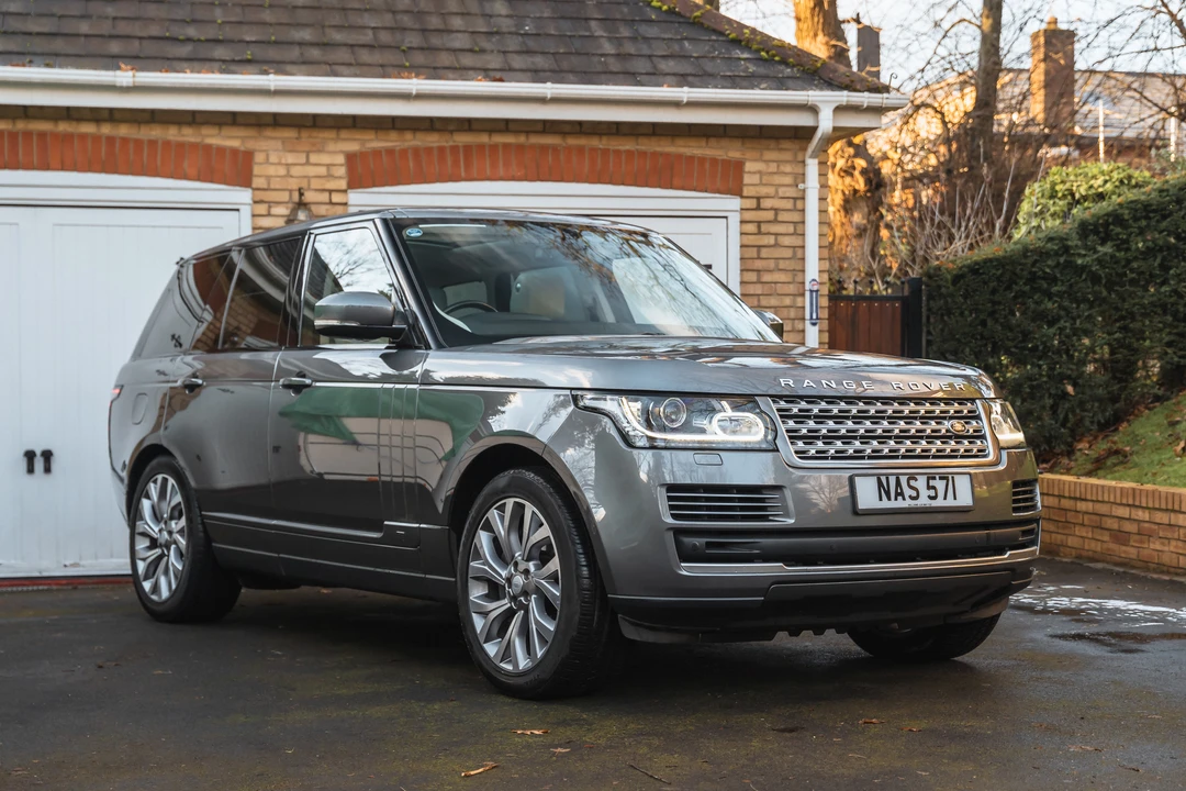 2015 Land Rover Range Rover L322 - Image 2 of 31