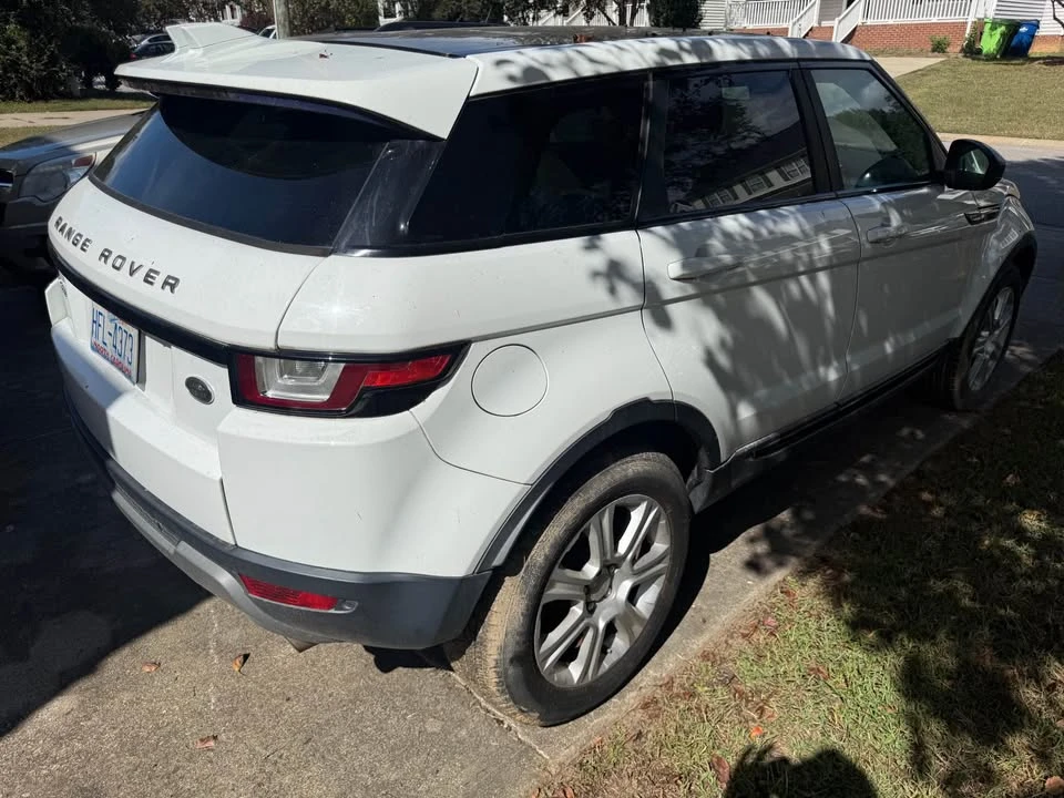 2015 Land Rover Range Rover L405 - Image 3 of 10