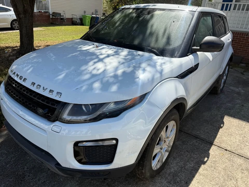 2015 Land Rover Range Rover L405 - Image 4 of 10