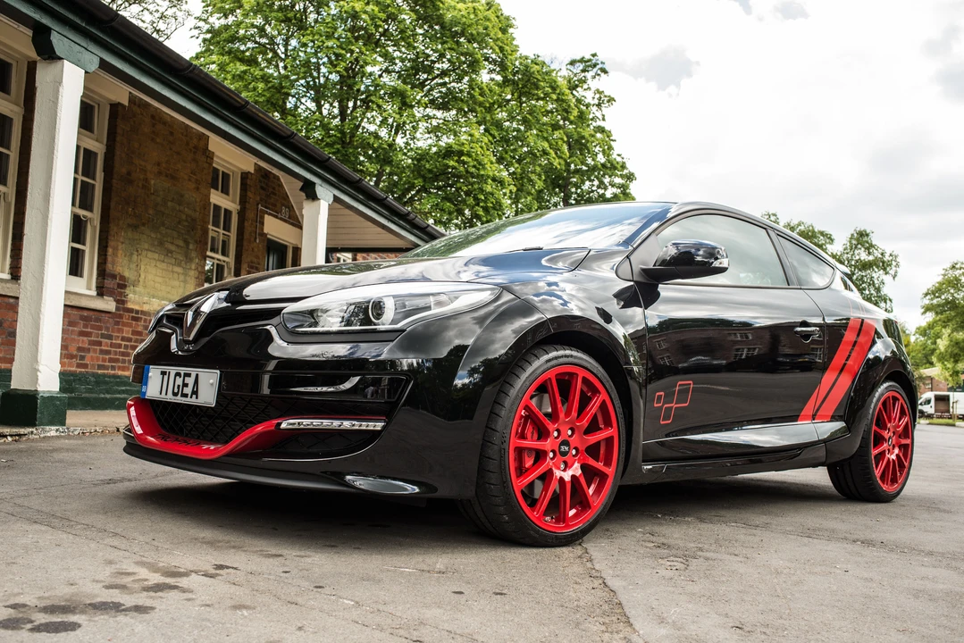 2015 Renault Megane RS II 3rd Gen - Image 11 of 20