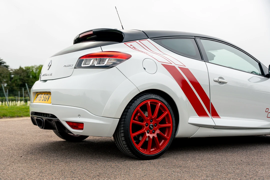 2015 Renault Megane RS III 4th Gen - Image 24 of 31