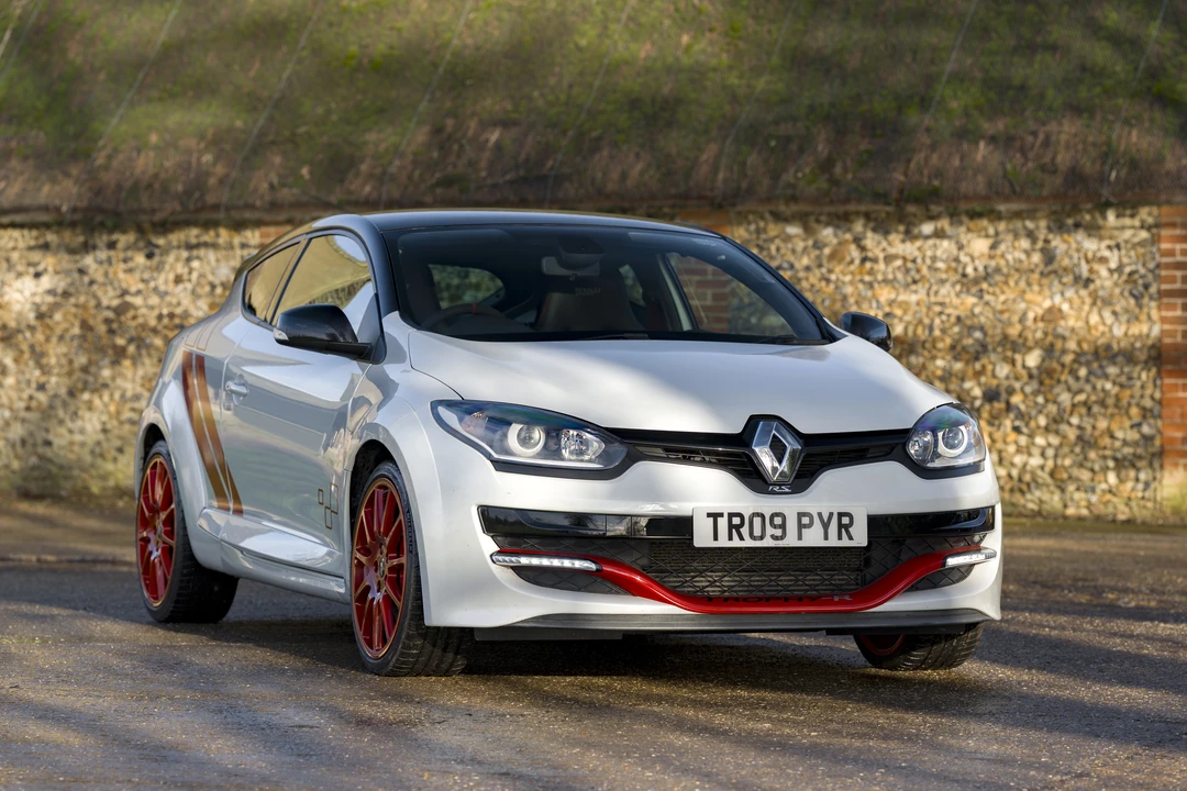 2015 Renault Megane RS II 3rd Gen - Image 10 of 31