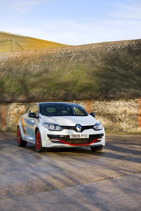 2015 Renault Megane RS II 3rd Gen - Image 27 of 31