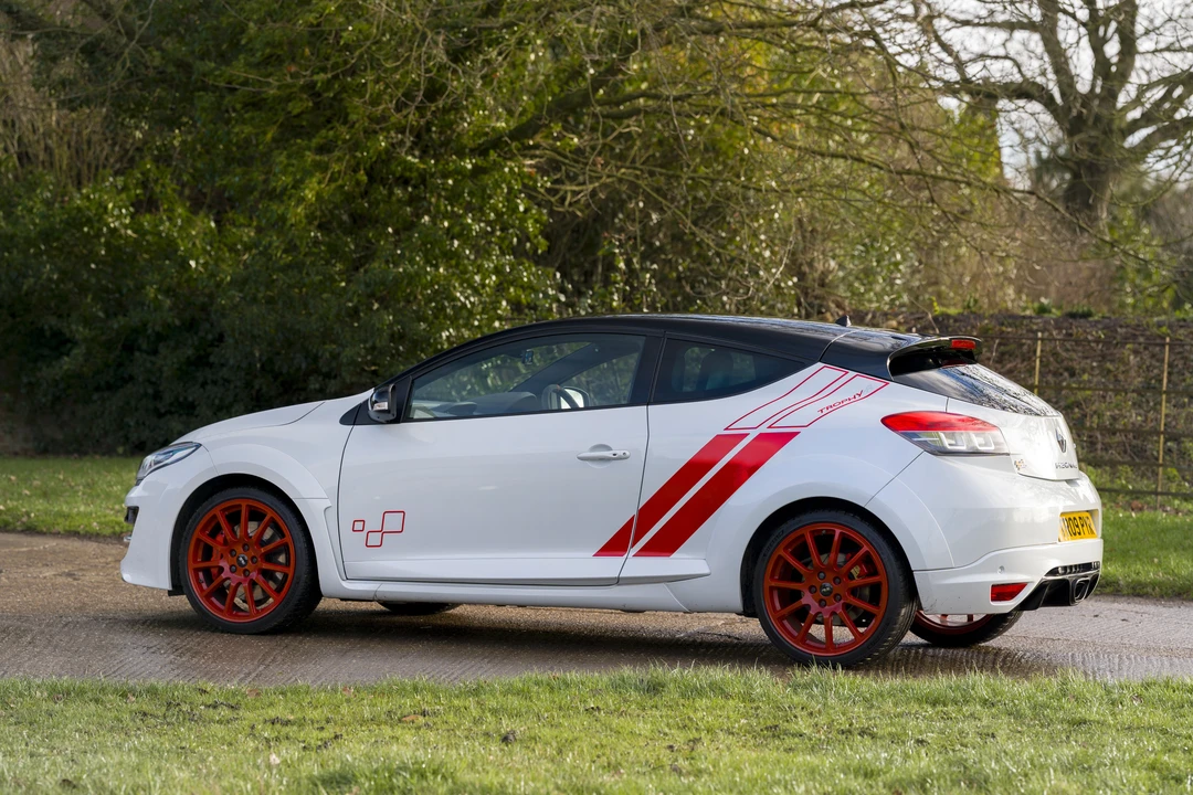 2015 Renault Megane RS II 3rd Gen - Image 14 of 31