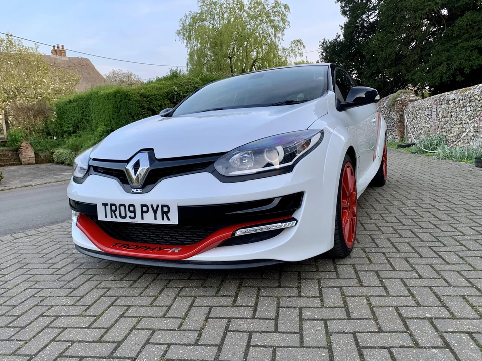 2015 Renault Megane RS III 4th Gen - Image 9 of 31