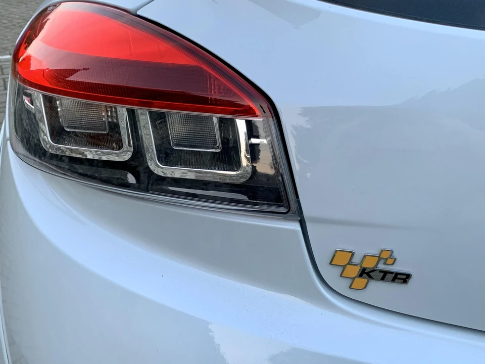 2015 Renault Megane RS III 4th Gen - Image 27 of 31