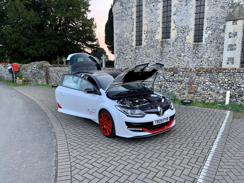 2015 Renault Megane RS III 4th Gen - Image 11 of 31