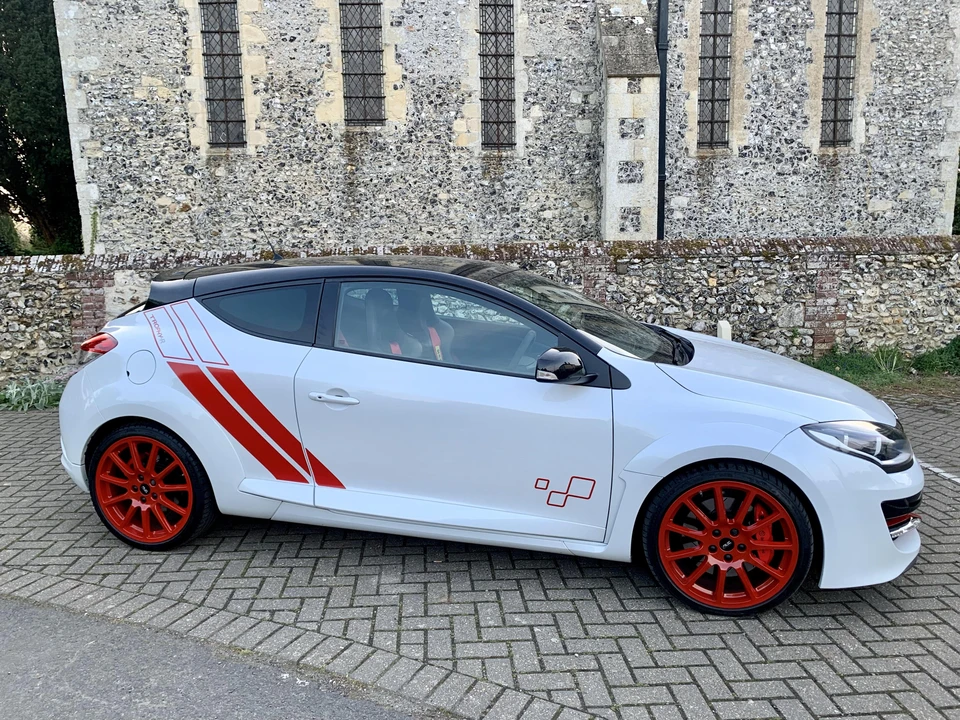 2015 Renault Megane RS III 4th Gen - Image 4 of 31