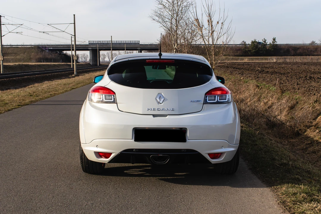 2015 Renault Megane RS II 3rd Gen - Image 6 of 31