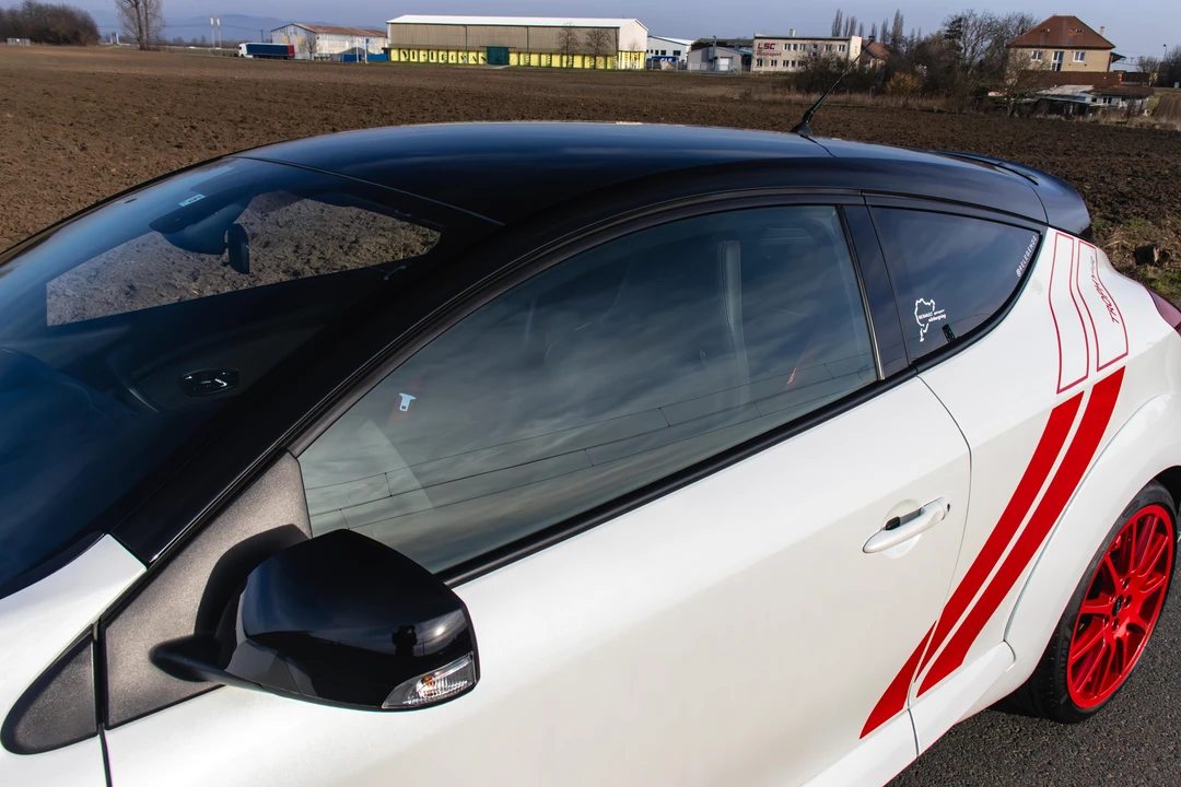 2015 Renault Megane RS II 3rd Gen - Image 16 of 31
