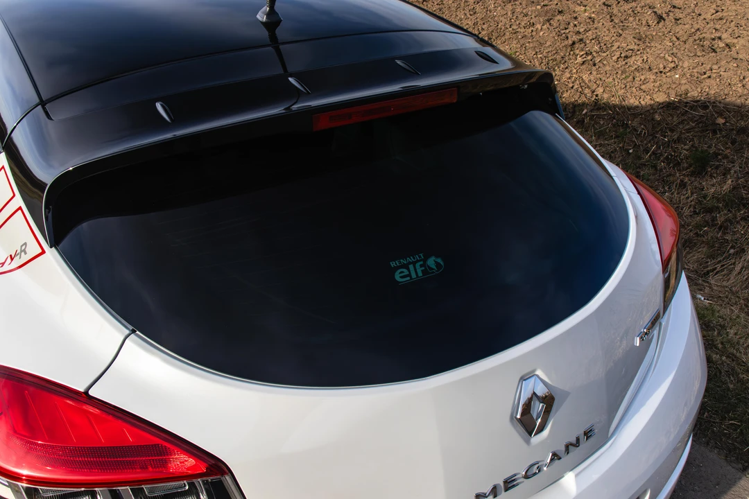 2015 Renault Megane RS II 3rd Gen - Image 27 of 31