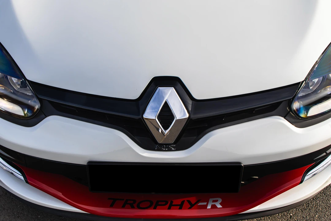 2015 Renault Megane RS II 3rd Gen - Image 29 of 31