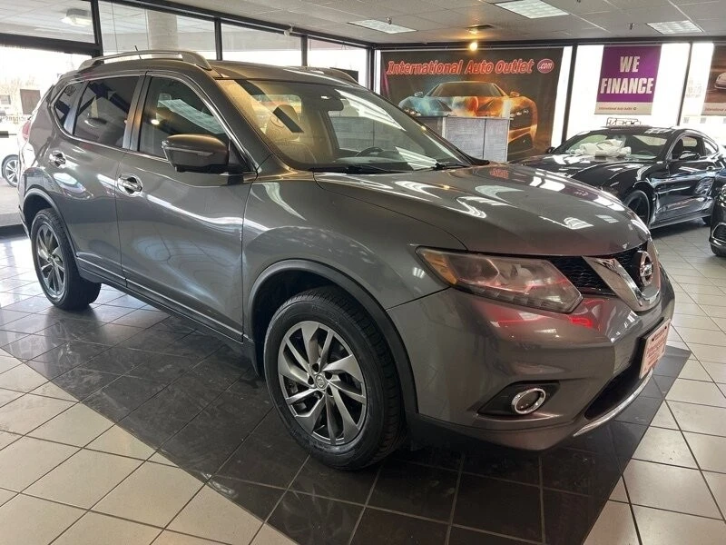 2015 Nissan Rogue - Image 4 of 4