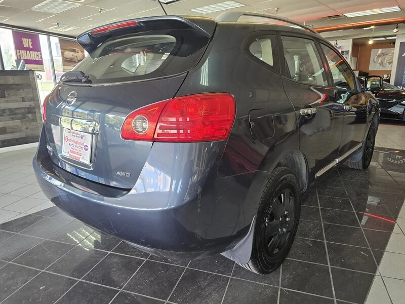 2015 Nissan Rogue - Image 4 of 4