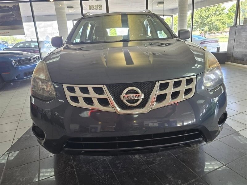 2015 Nissan Rogue - Image 2 of 4