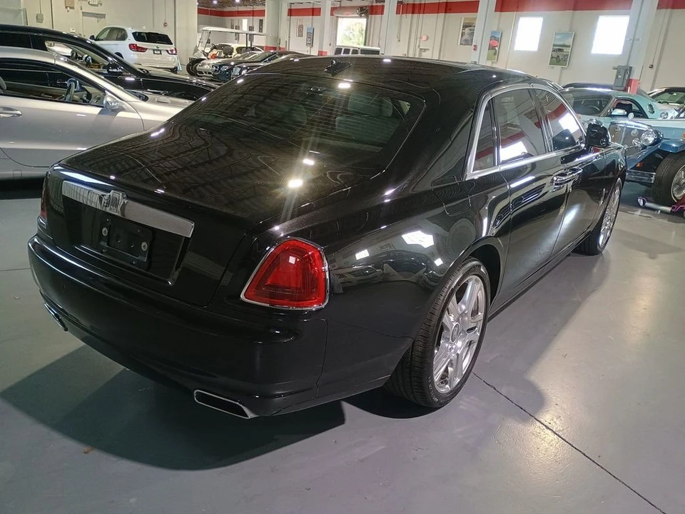 2015 Rolls-Royce Ghost 1st Gen - Image 6 of 12
